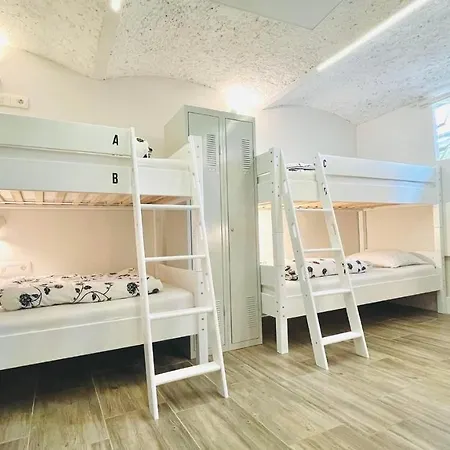 Πανσιόν Lina Λιουμπλιάνα