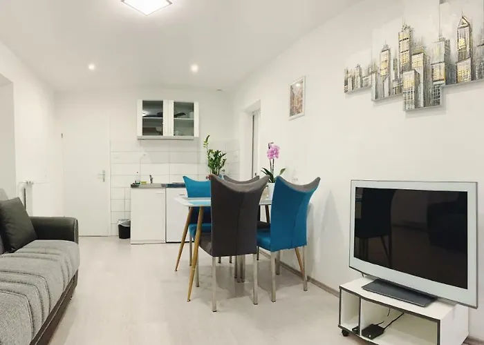 Lina 3* ليوبليانا